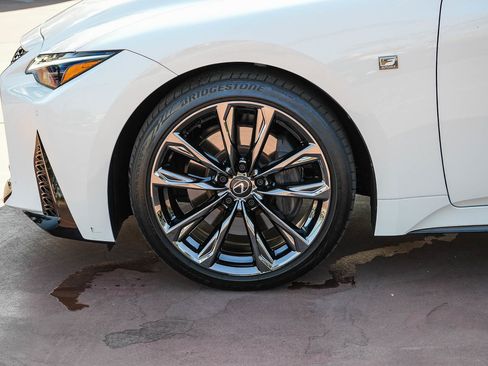 Used 2025 Lexus IS 350 F Sport RWD image 12