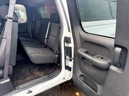 Used 2013 Chevrolet Silverado 1500 LT w/ All-Star Edition AWD/4WD image 7