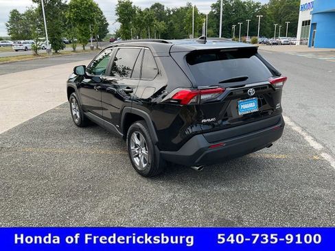 Used 2024 Toyota RAV4 XLE w/ Convenience Package AWD/4WD image 4