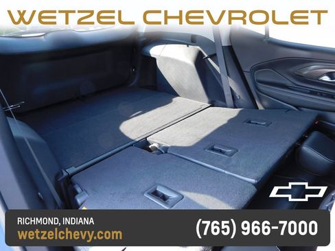 Used 2024 GMC Terrain SLT w/ Tech Package AWD/4WD image 28