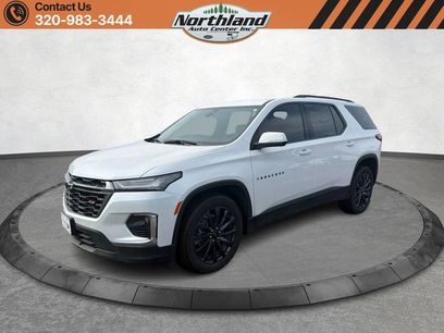 Used 2023 Chevrolet Traverse RS