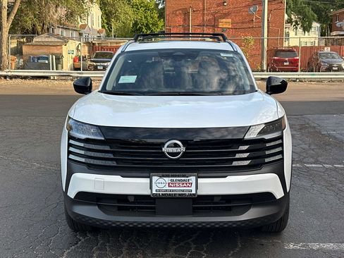 New 2026 Nissan Kicks SV w/ SV Premium Package image 2