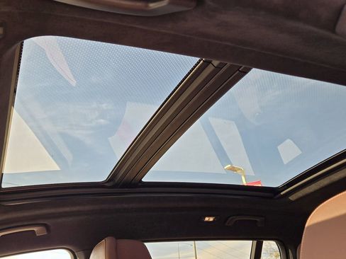 Used 2022 BMW X7 xDrive40i w/ Executive Package image 15