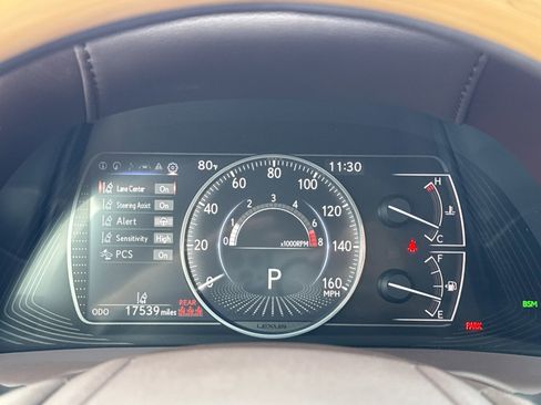 Used 2019 Lexus ES 350 Ultra Luxury FWD image 23