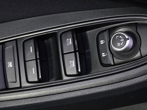 Certified 2023 Subaru Crosstrek 2.0i Premium image 23