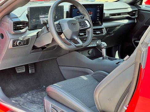 New 2025 Ford Mustang Coupe image 7