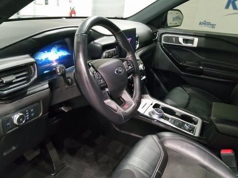 Used 2022 Ford Explorer ST image 43