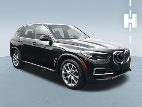 Used 2022 BMW X5 xDrive40i w/ Premium Package AWD/4WD image 1