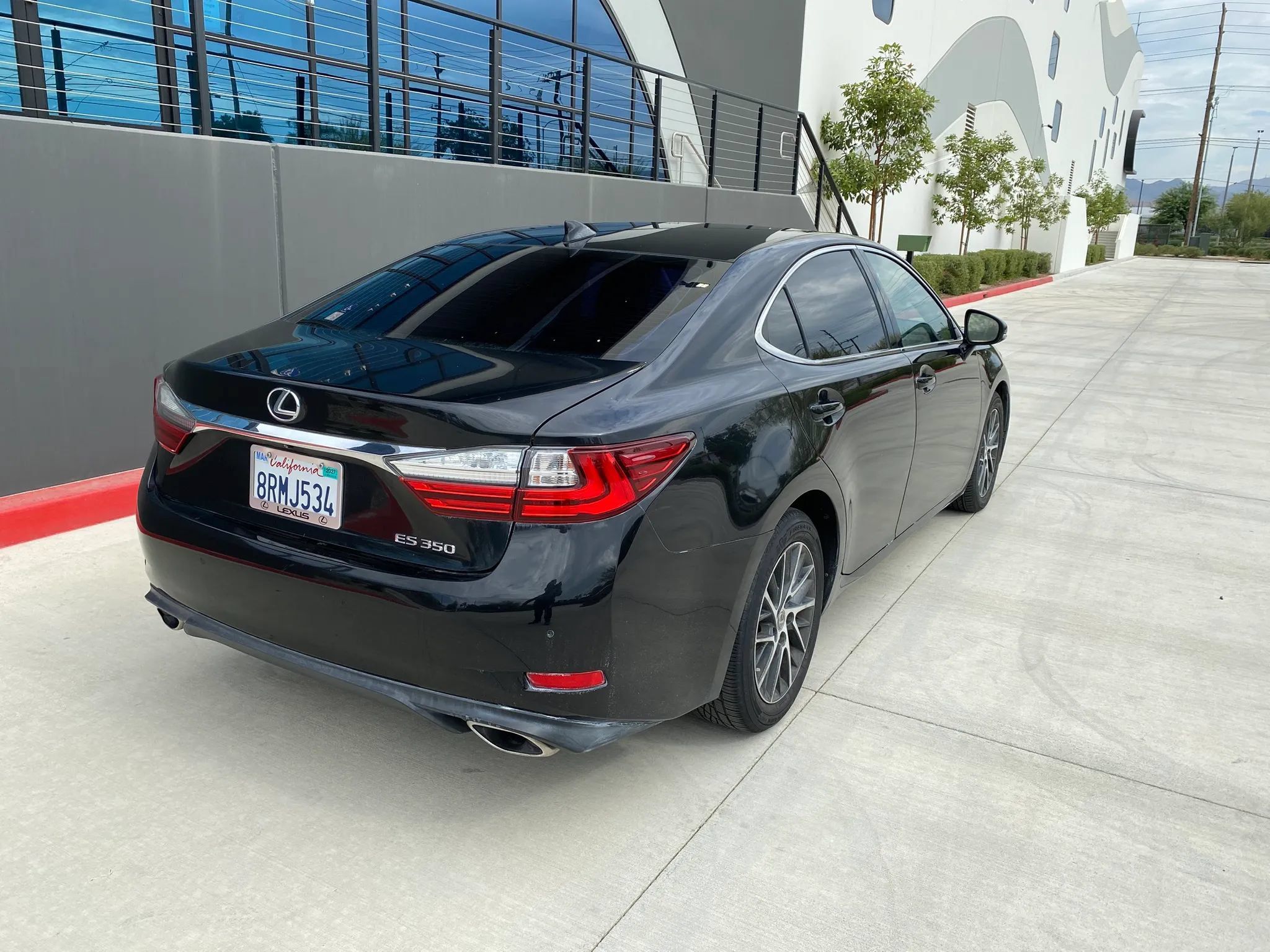Used 2017 Lexus ES 350 w/ Navigation System Package FWD image 10