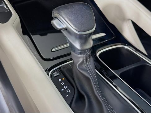 Certified 2024 Kia Telluride S w/ S Sunroof Package image 19