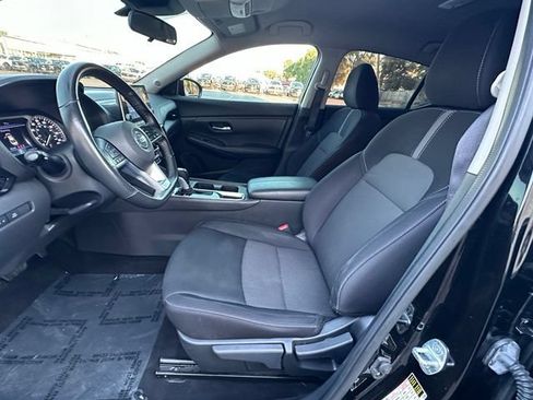 Used 2021 Nissan Sentra SV FWD image 21