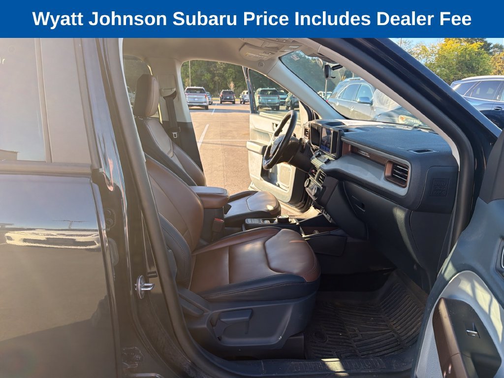 Used 2022 Ford Maverick Lariat w/ Lariat Luxury Package FWD image 44