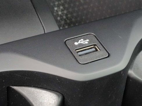 Certified 2025 BMW X5 xDrive40i w/ Executive Package image 31