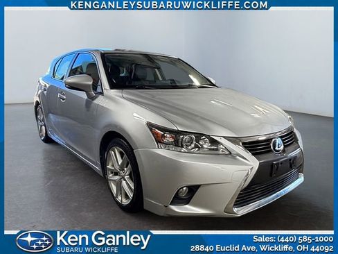 Used 2016 Lexus CT 200h w/ Navigation Package FWD image 7