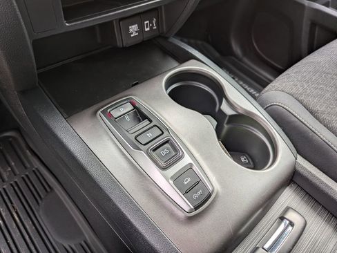 Used 2022 Honda Ridgeline Sport image 15