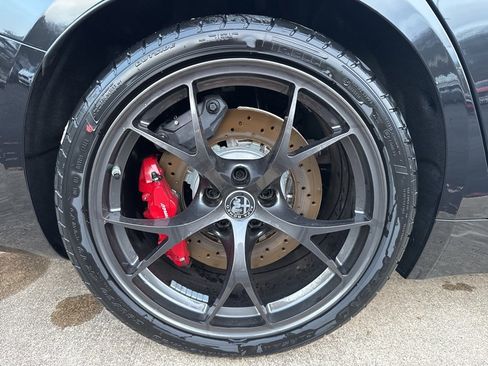 New 2024 Alfa Romeo Giulia Quadrifoglio w/ Active Assist Plus Package image 23