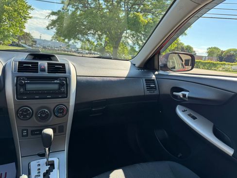 Used 2012 Toyota Corolla S FWD image 16