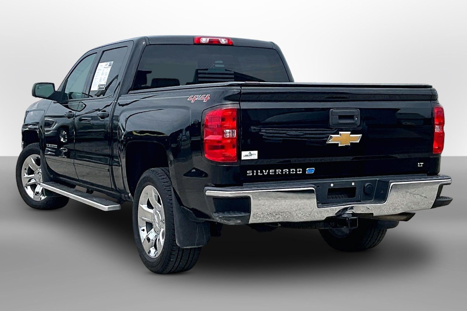 Used 2017 Chevrolet Silverado 1500 LT w/ LT Eassist Package AWD/4WD image 10