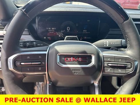 Used 2024 GMC Acadia Elevation w/ Super Cruise Package FWD image 23