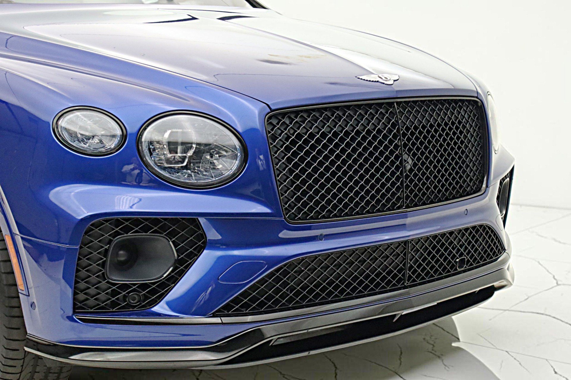 Certified 2022 Bentley Bentayga AWD/4WD image 20