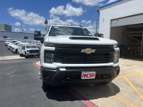 New 2025 Chevrolet Silverado 3500 W/T w/ WT Convenience Package AWD/4WD image 7