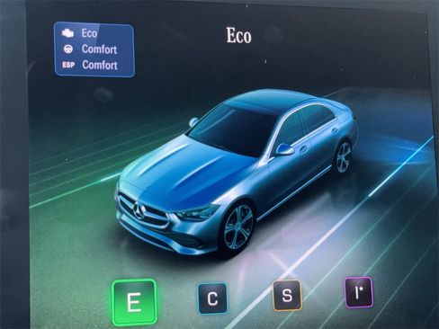 Used 2025 Mercedes-Benz C 300 C 300 NAV,CAM,PANO,HTD STS,BLI image 27