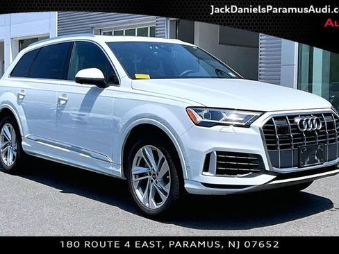 Used 2023 Audi Q7 2.0T Premium w/ Convenience Package AWD/4WD image 9