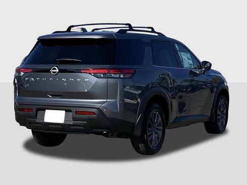 New 2025 Nissan Pathfinder SV image 4