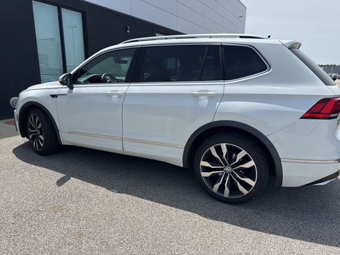 Used 2019 Volkswagen Tiguan SEL Premium R-Line AWD/4WD image 4