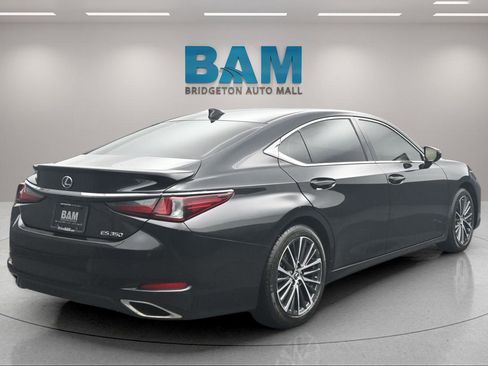 Used 2023 Lexus ES 350 w/ Premium Package FWD image 6