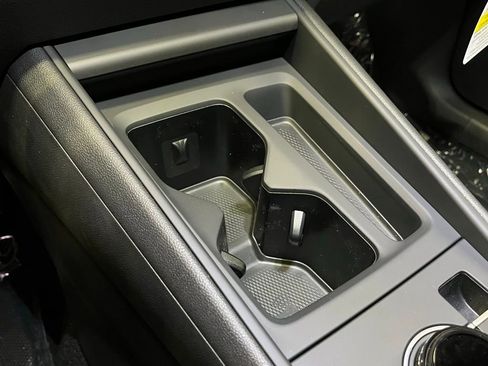 New 2026 Volkswagen Tiguan SE R-Line FWD image 13