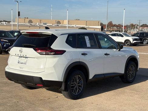 New 2026 Nissan Rogue S image 6