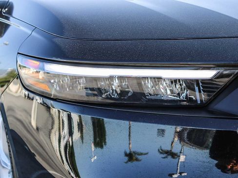 Certified 2025 Honda Accord LX image 4