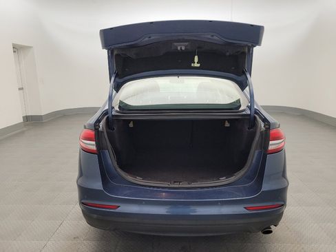 Used 2019 Ford Fusion SE FWD image 29