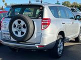 Used 2009 Toyota RAV4 4WD image 2