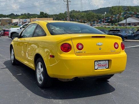 Used 2009 Chevrolet Cobalt LT w/ Preferred Equipment Group FWD image 6