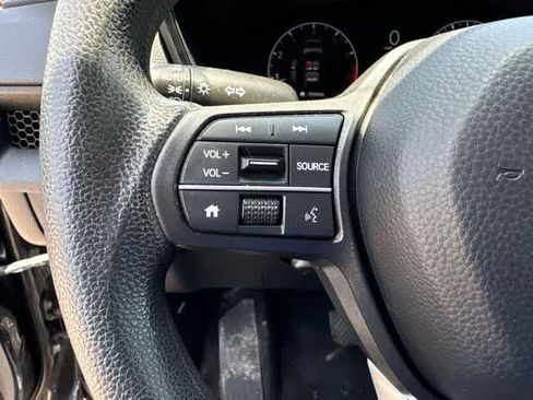 Used 2023 Honda CR-V EX image 11