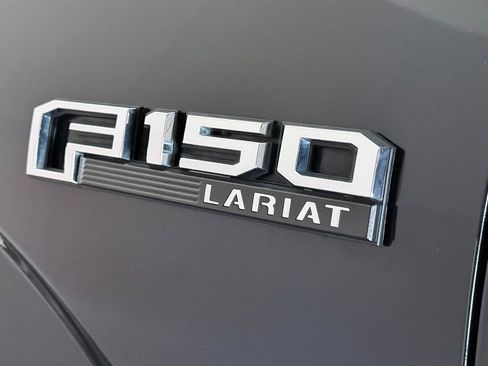 Used 2015 Ford F150 Lariat w/ Equipment Group 502A Luxury AWD/4WD image 16