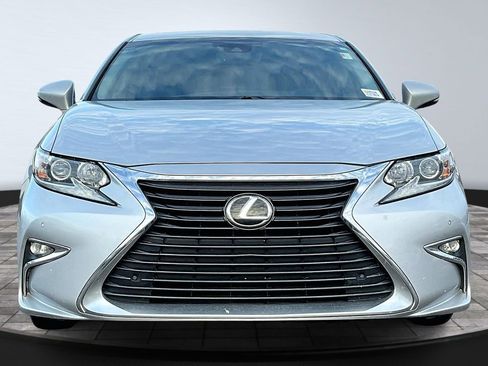 Used 2017 Lexus ES 350 image 3