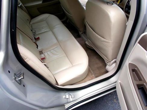 Used 2008 Chevrolet Impala LT image 23