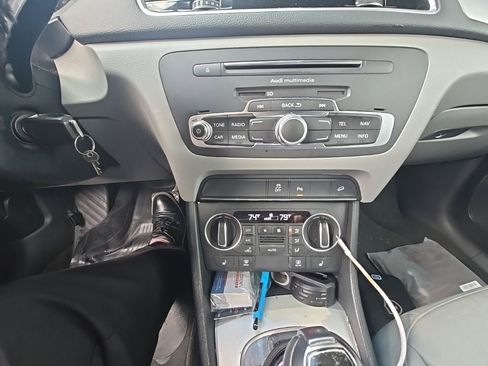 Used 2018 Audi Q3 2.0T Premium image 18