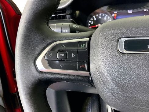 Used 2025 Jeep Compass Latitude w/ Altitude Special Edition AWD/4WD image 25