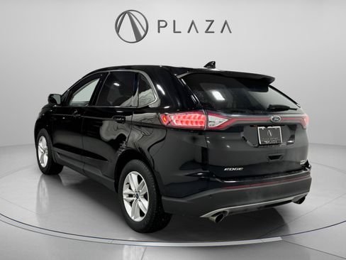 Used 2017 Ford Edge SEL w/ Equipment Group 201A image 3