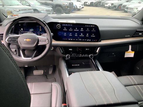 Used 2026 Chevrolet Tahoe High Country image 15