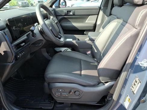 New 2026 Hyundai Santa Fe Calligraphy AWD/4WD image 10