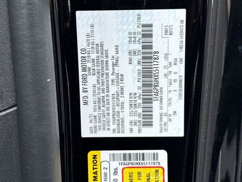 Used 2025 Ford Mustang Convertible RWD image 40