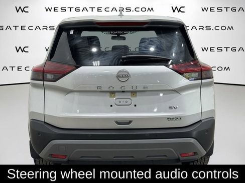 Used 2023 Nissan Rogue SV image 7
