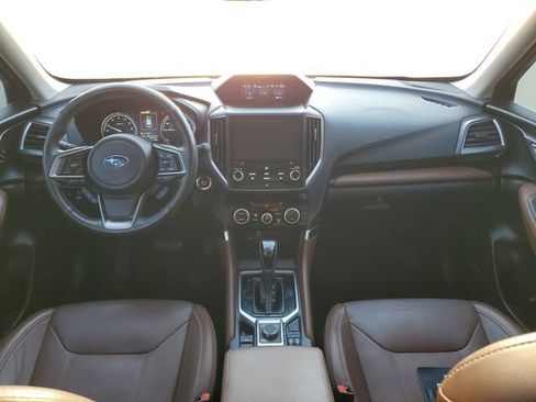 Used 2019 Subaru Forester Touring image 11