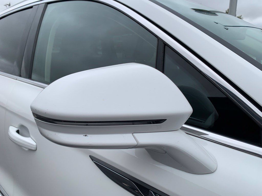 Used 2023 Lincoln Nautilus AWD w/ Premium Package image 15