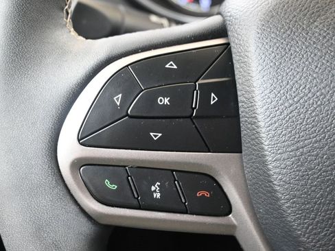 Used 2021 Jeep Cherokee Latitude Lux 80th Anniv w/ Quick Order Package 26U 80TH image 26